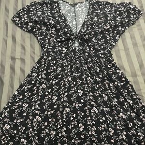Floral dress size large